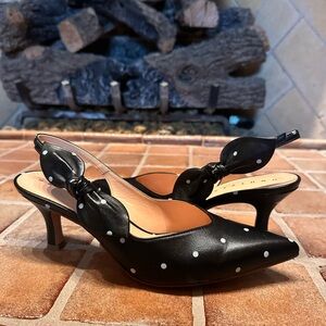 Unützer Venice handmade black and white polka dot sling back kitten heels